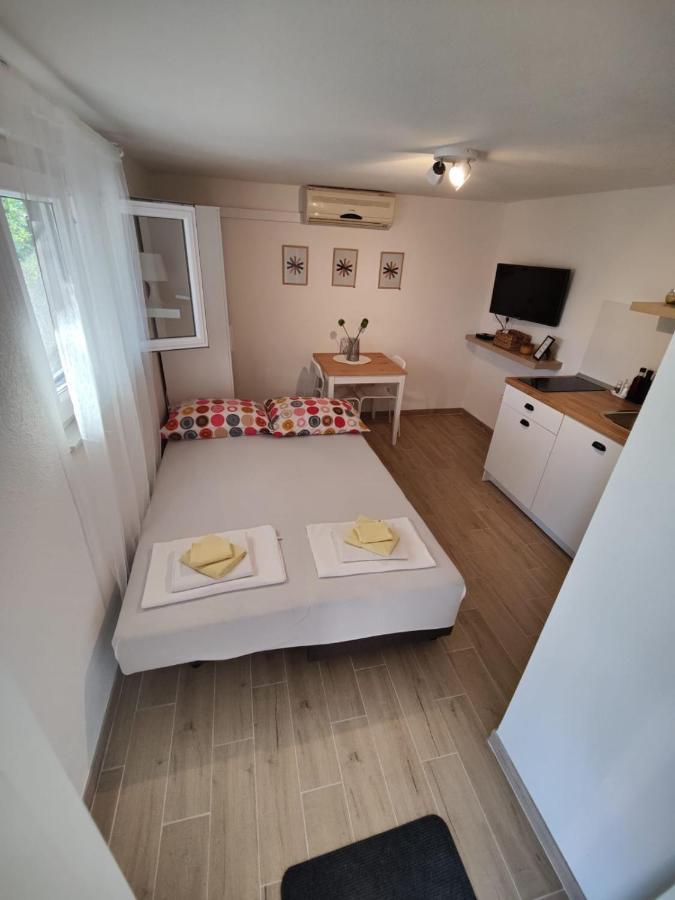 Apartments Bepa Makarska Zewnętrze zdjęcie